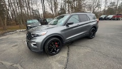 2023 Ford Explorer ST SUV