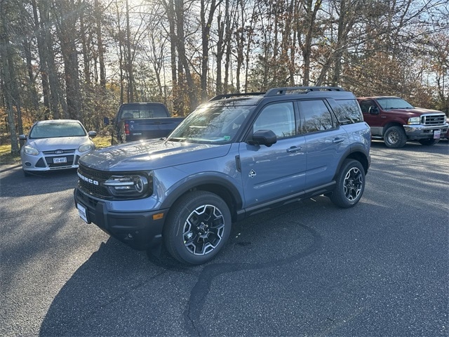 2025 Ford Bronco Sport Outer Banks's photo