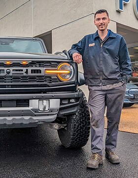 Staff member Jason White from ID_a6e11d865489