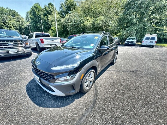 2023 Hyundai Kona SEL photo 4