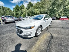 2024 Chevrolet Malibu LT Sedan