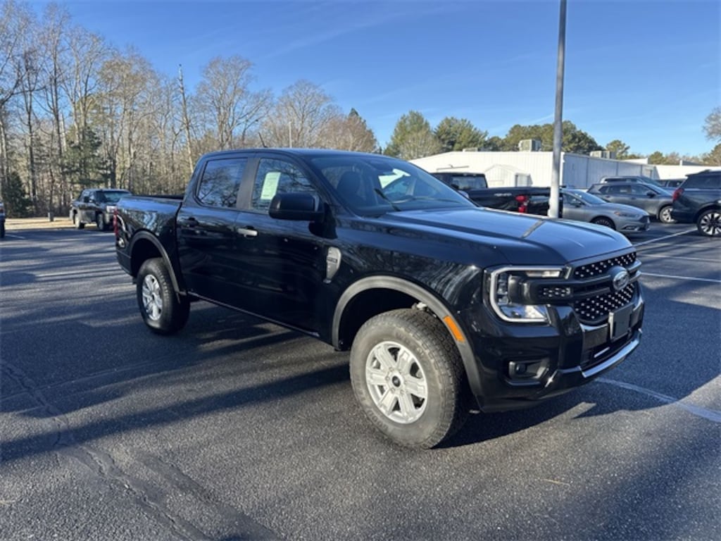 New 2025 Ford Ranger XL Crew Cab