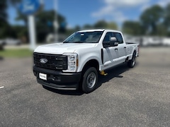 2027 Ford F-250 XL Crew Cab