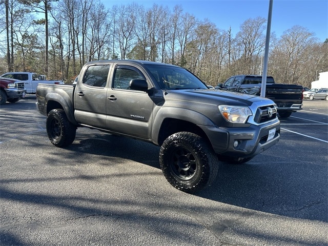 Used 2012 Toyota Tacoma Base with VIN 3TMLU4EN7CM096319 for sale in West Point, VA