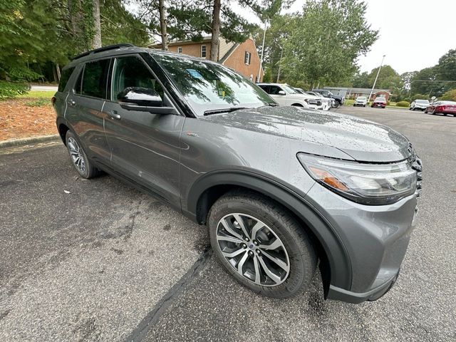 2025 Ford Explorer ST-LINE - Photo 15