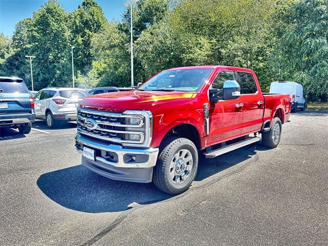 2026 Ford F-250 Lariat photo 3