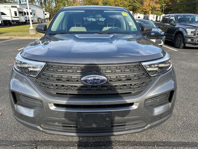 2021 Ford Explorer Base photo 2