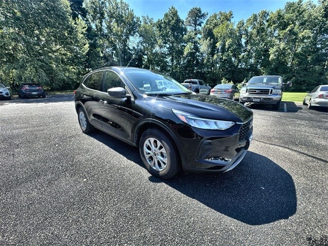 2025 Ford Escape Active Sport photo 2