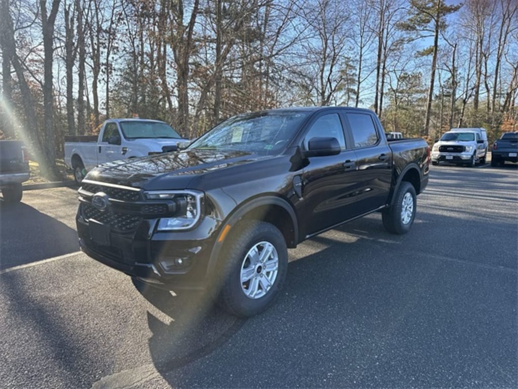 New 2025 Ford Ranger XL Crew Cab