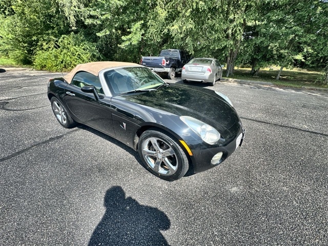 Used 2007 Pontiac Solstice Base with VIN 1G2MB35B47Y133738 for sale in West Point, VA