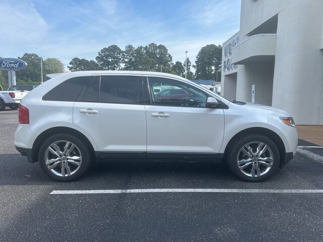 2012 Ford Edge SEL photo 4