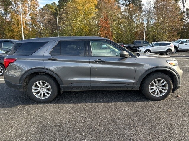2021 Ford Explorer Base photo 4
