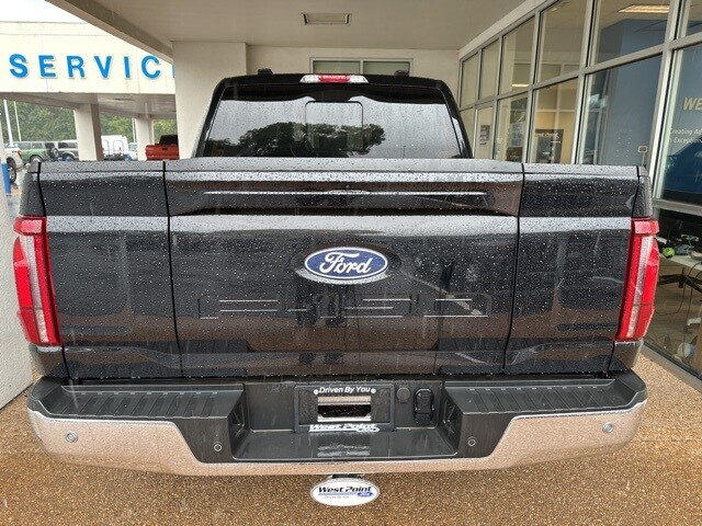 2024 Ford F-150 Lariat photo 3