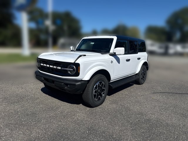 2026 Ford Bronco Outer Banks Sport Utility