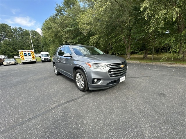 Used 2019 Chevrolet Traverse High Country with VIN 1GNEVJKW2KJ107425 for sale in West Point, VA