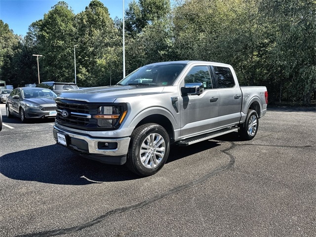 2025 Ford F-150 XLT's photo