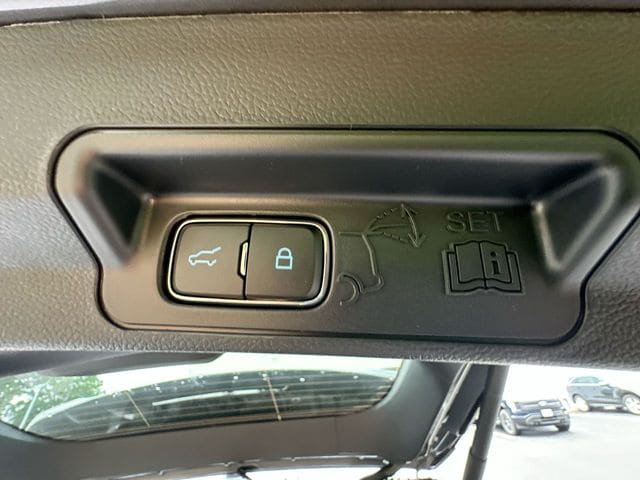 2025 Ford Explorer ST-LINE - Photo 25