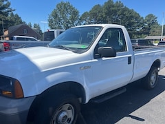 2005 Ford F-250SD XLT Truck