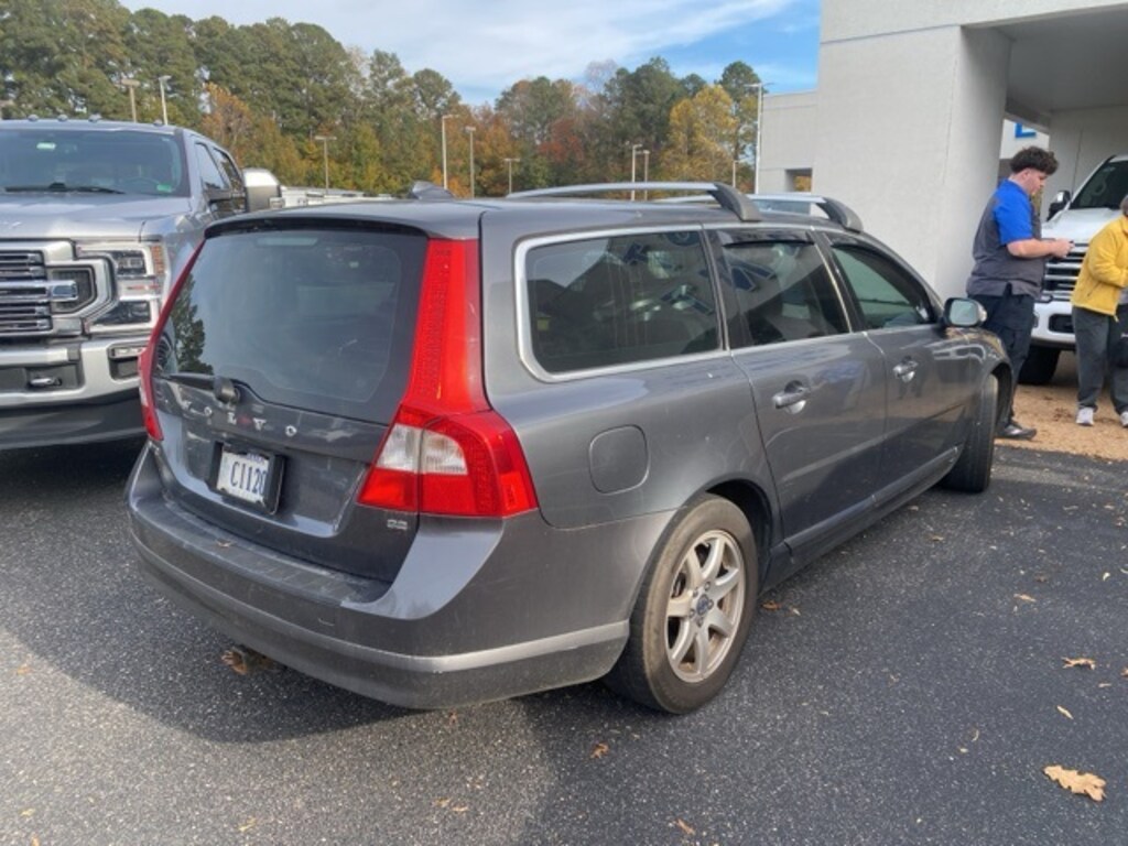 Used 2008 Volvo V70 3.2 Wagon