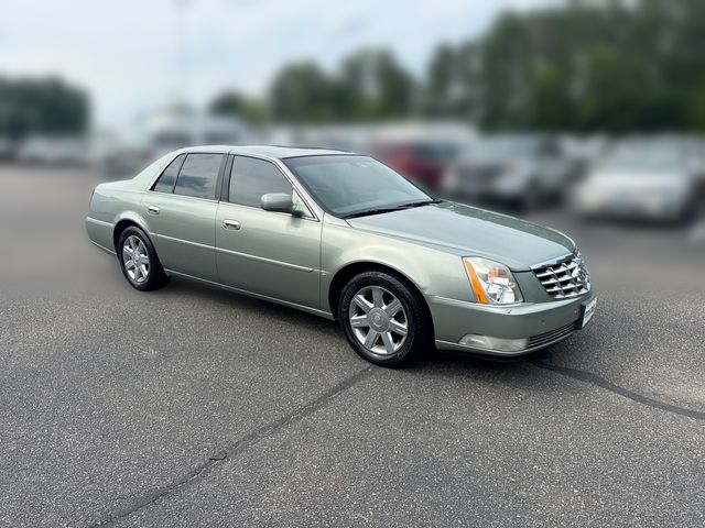 Used 2006 Cadillac DTS  with VIN 1G6KD57Y06U240806 for sale in West Point, VA