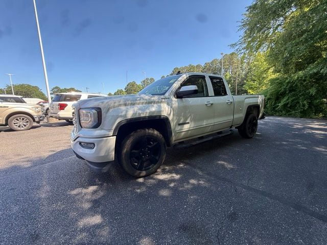 2019 GMC Sierra 4WD Double Cab Standard Box's photo