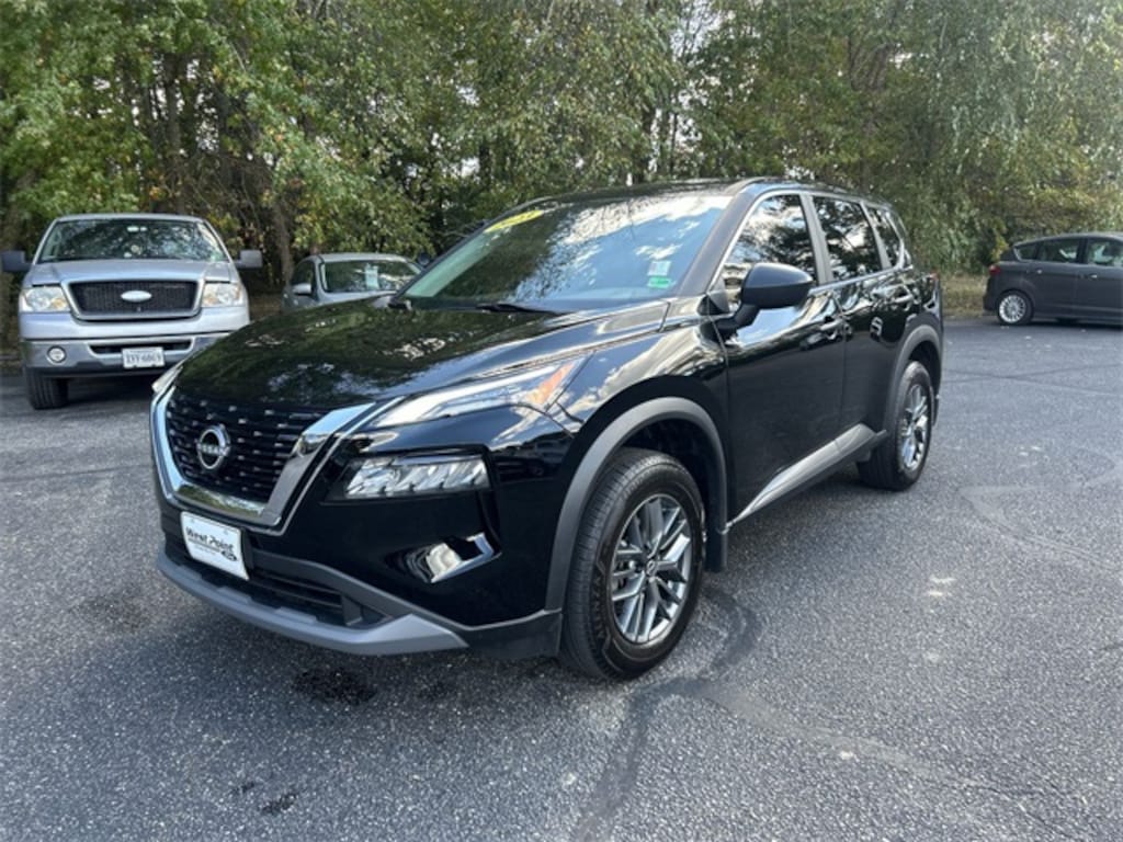 Used 2023 Nissan Rogue S SUV