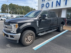 2019 Ford F-250SD Lariat Truck