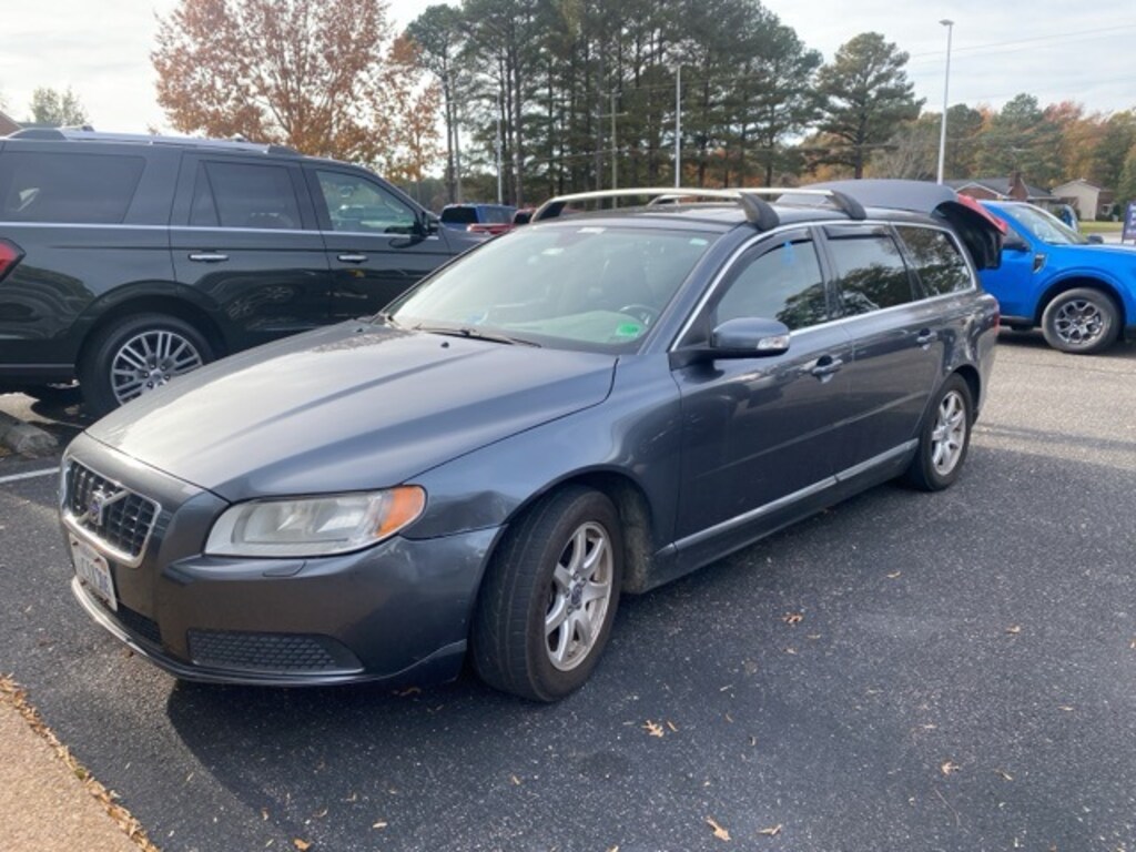 Used 2008 Volvo V70 3.2 Wagon