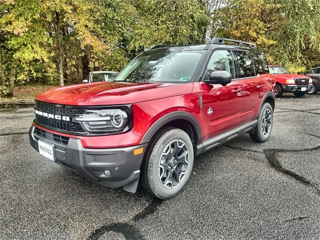 2025 Ford Bronco Sport Outer Banks's photo
