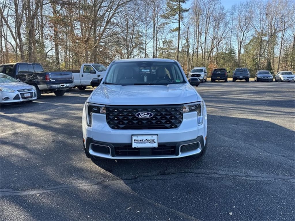 New 2026 Ford Maverick XL Crew Cab