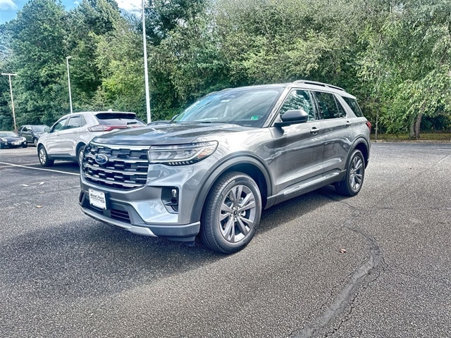2025 Ford Explorer Sport Utility 