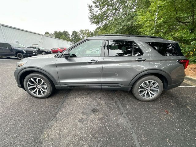 2025 Ford Explorer ST-LINE - Photo 10