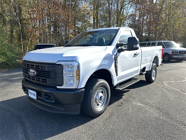 2026 Ford F-250 Super Duty XL's photo