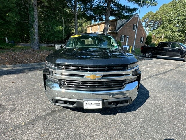 2020 Chevrolet Silverado 1500 LT photo 3