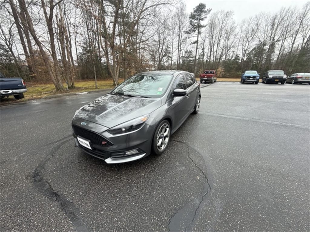 Used 2018 Ford Focus ST Hatchback