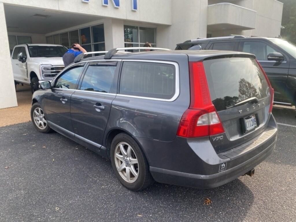 Used 2008 Volvo V70 3.2 Wagon