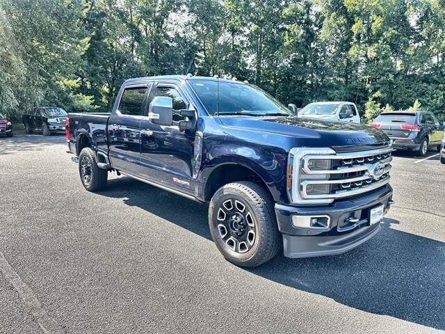 2024 Ford F-250 photo 2