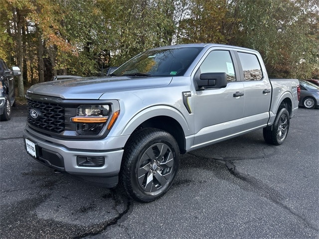 2025 Ford F-150 STX's photo