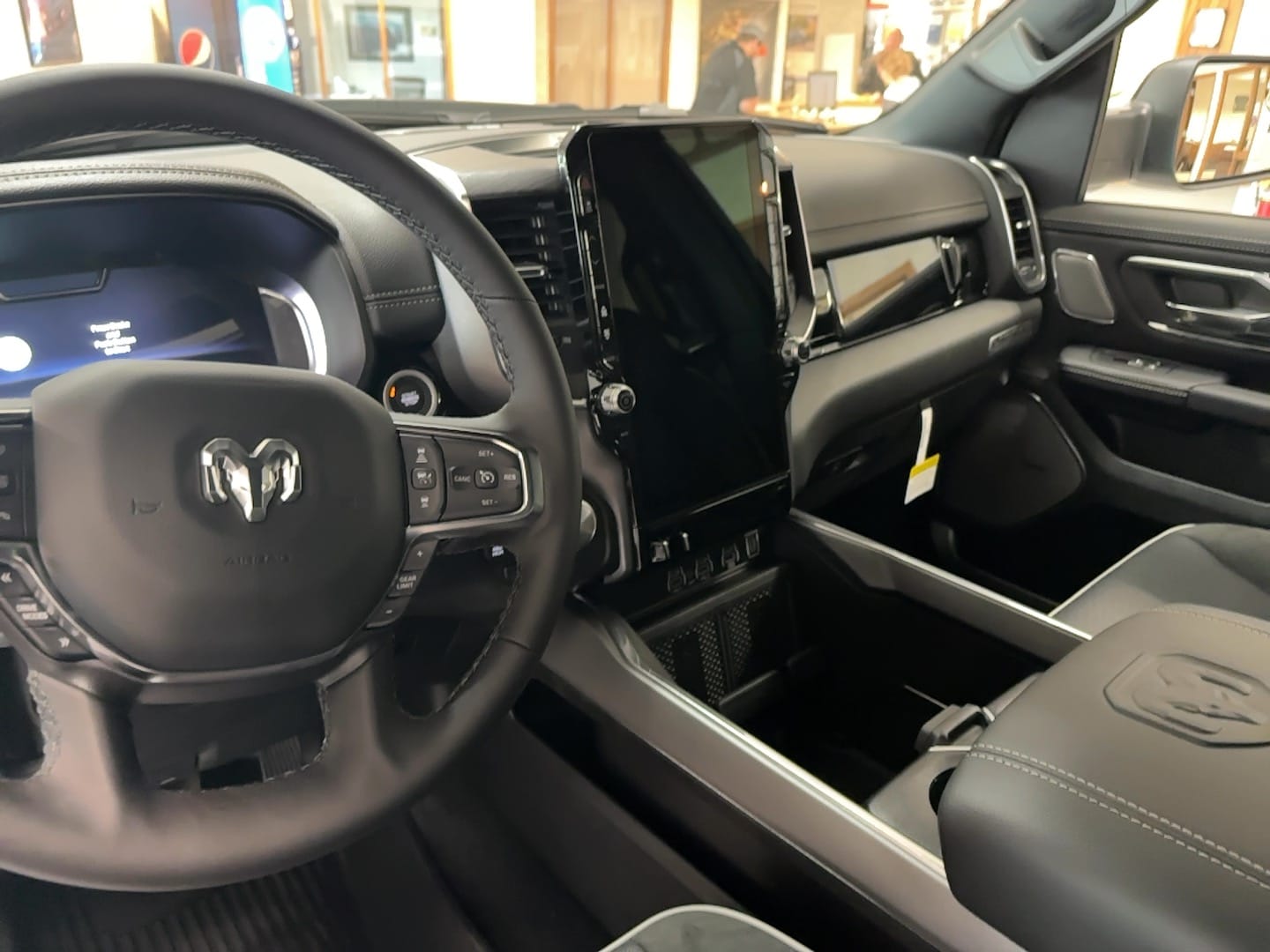 2026 RAM 1500 Laramie - Photo 15