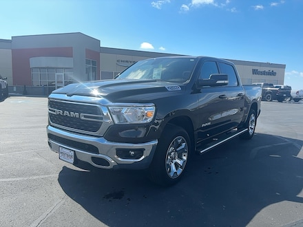 2022 Ram 1500 Big Horn/Lone Star Truck Crew Cab
