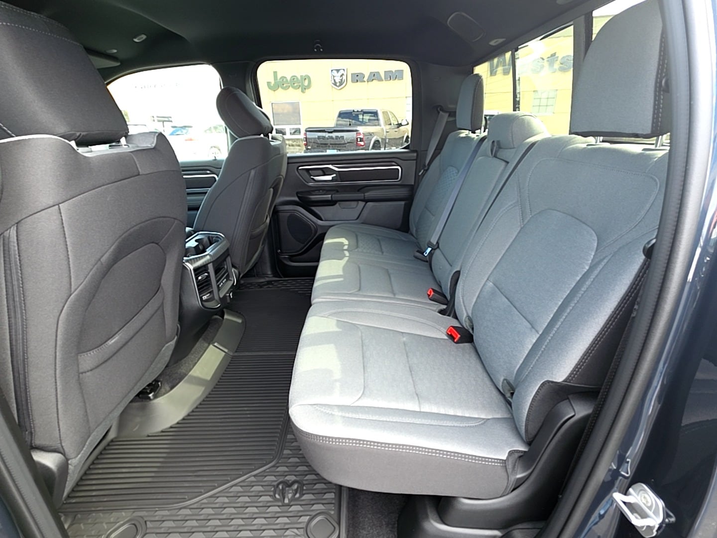 2026 RAM 1500 Big Horn/Lone Star - Photo 10