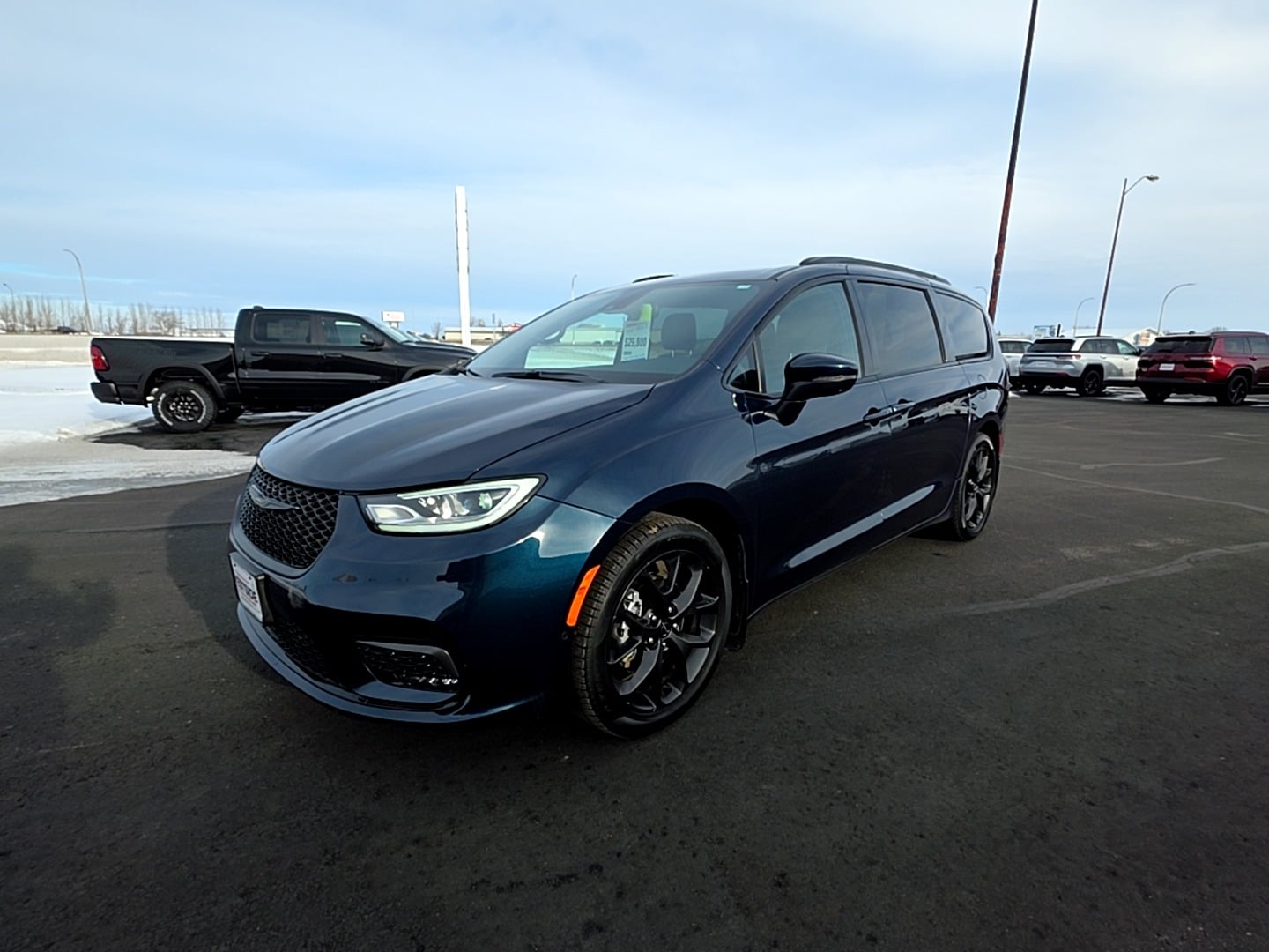 2023 Chrysler Pacifica Touring L