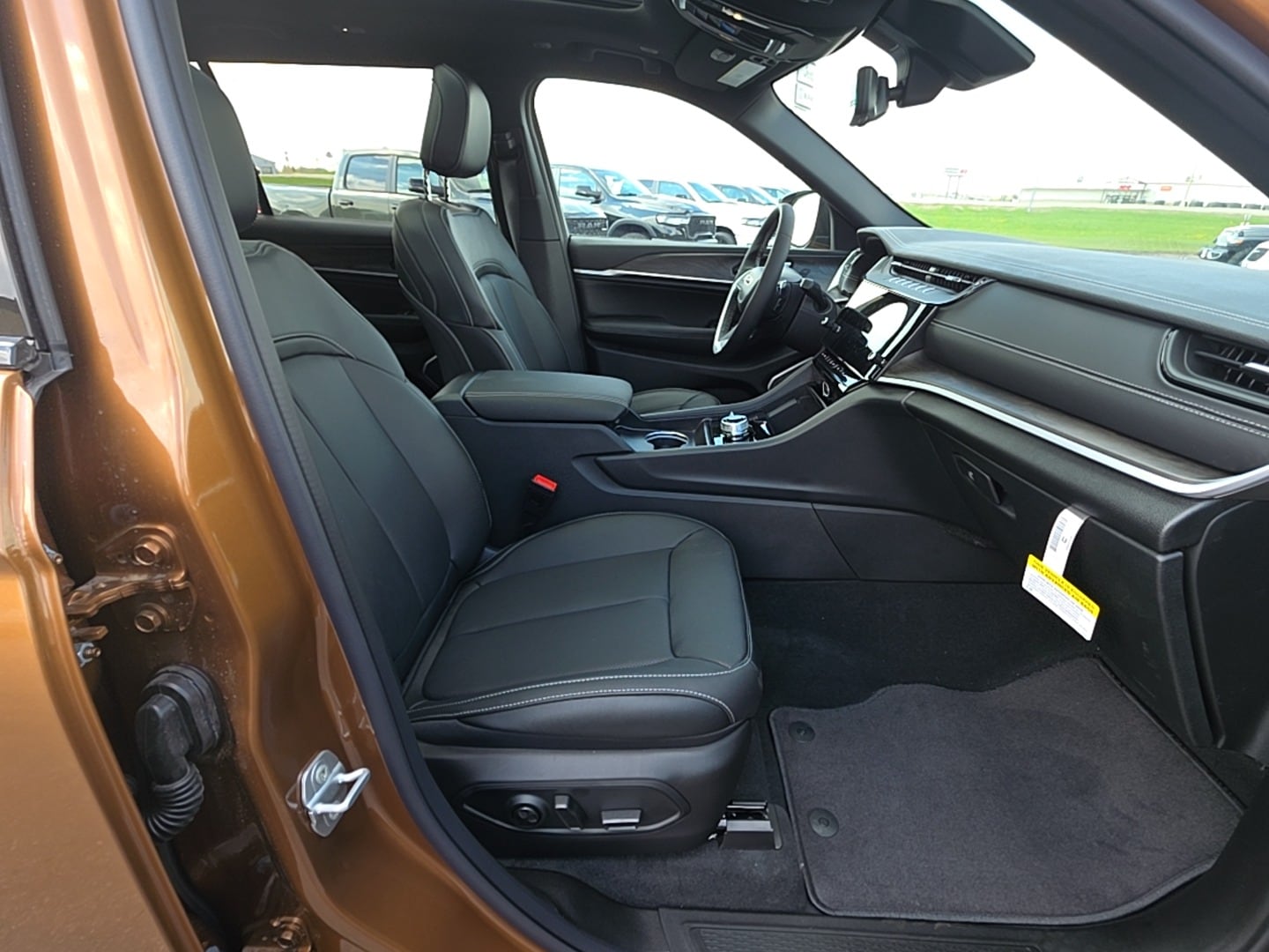 2026 Jeep Grand Cherokee L Limited Reserve - Photo 16