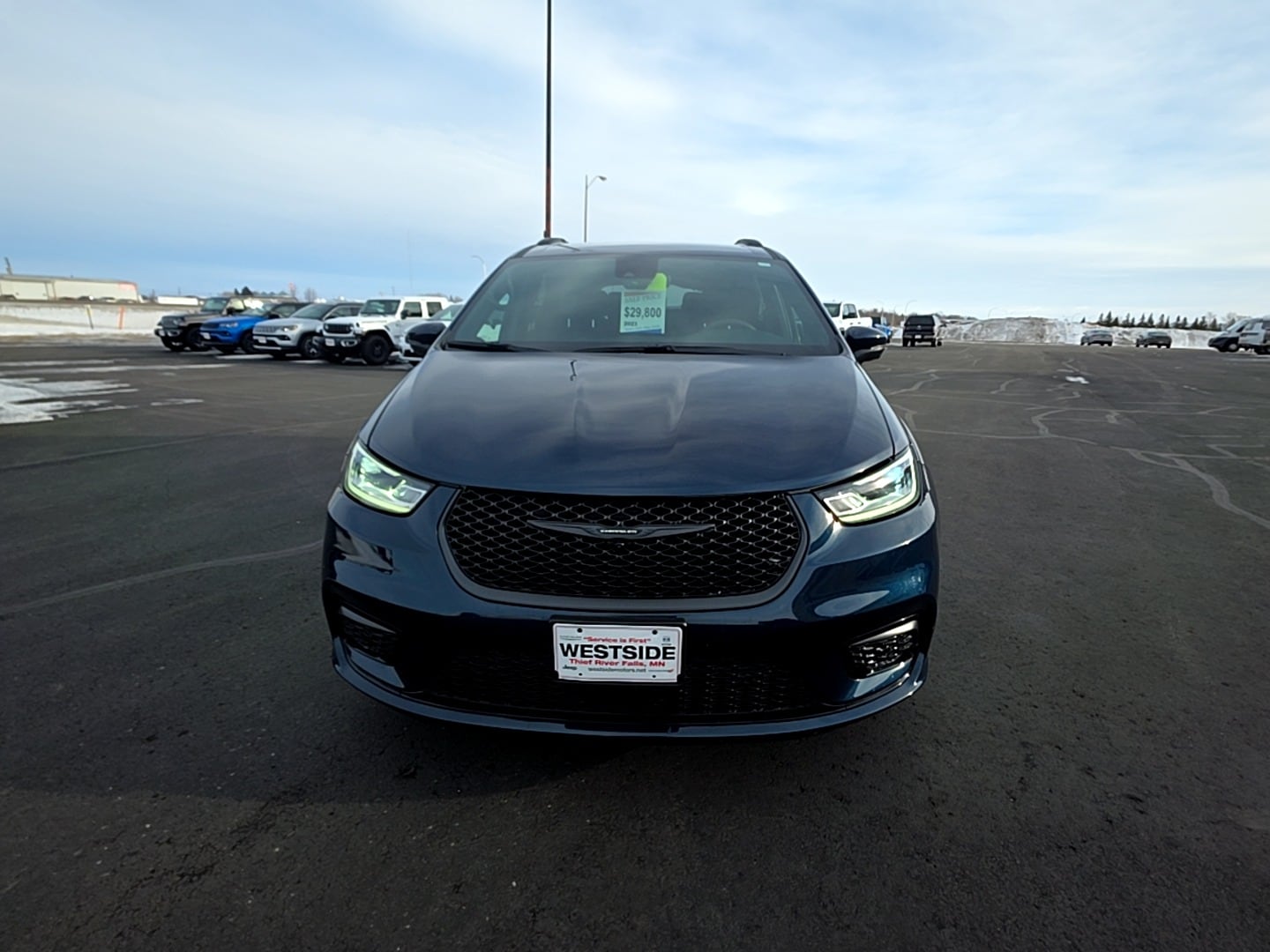 Used 2023 Chrysler Pacifica Touring L with VIN 2C4RC1BG0PR576914 for sale in Thief River Falls, Minnesota