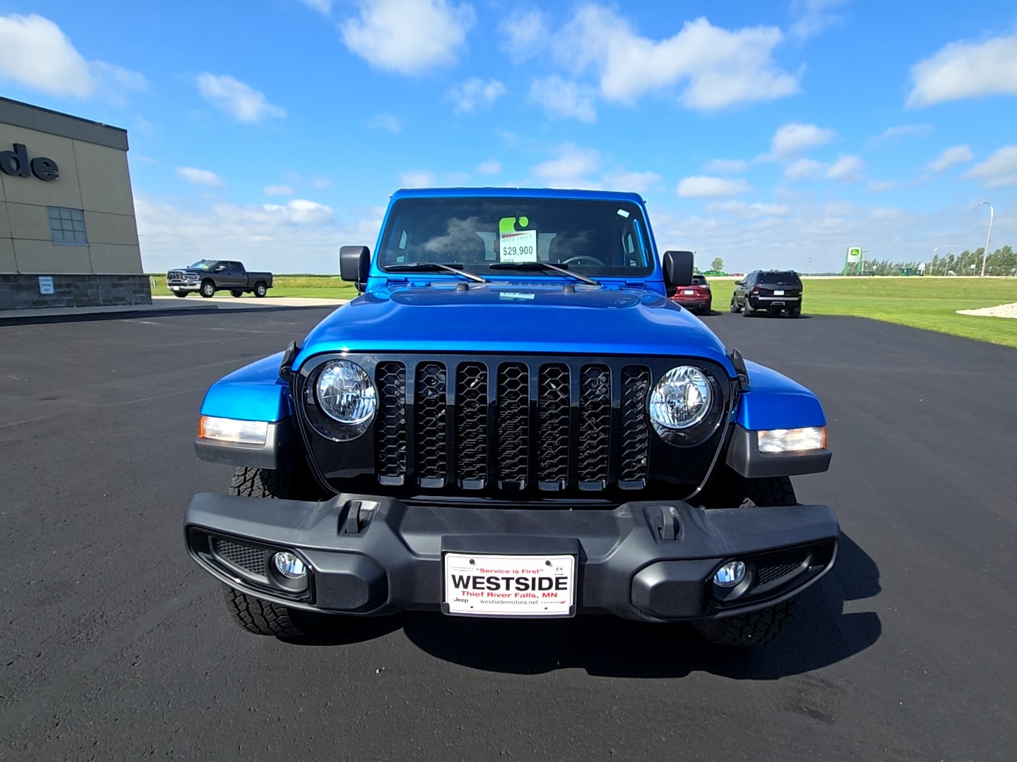 Used 2022 Jeep Gladiator California Edition with VIN 1C6HJTAG1NL163038 for sale in Thief River Falls, Minnesota
