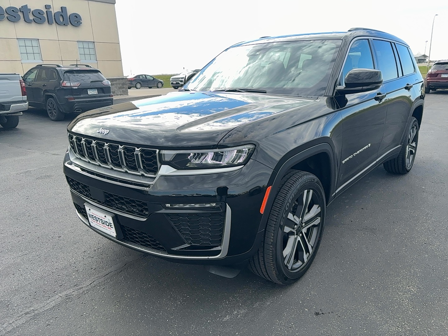 2027 Jeep Grand Cherokee L