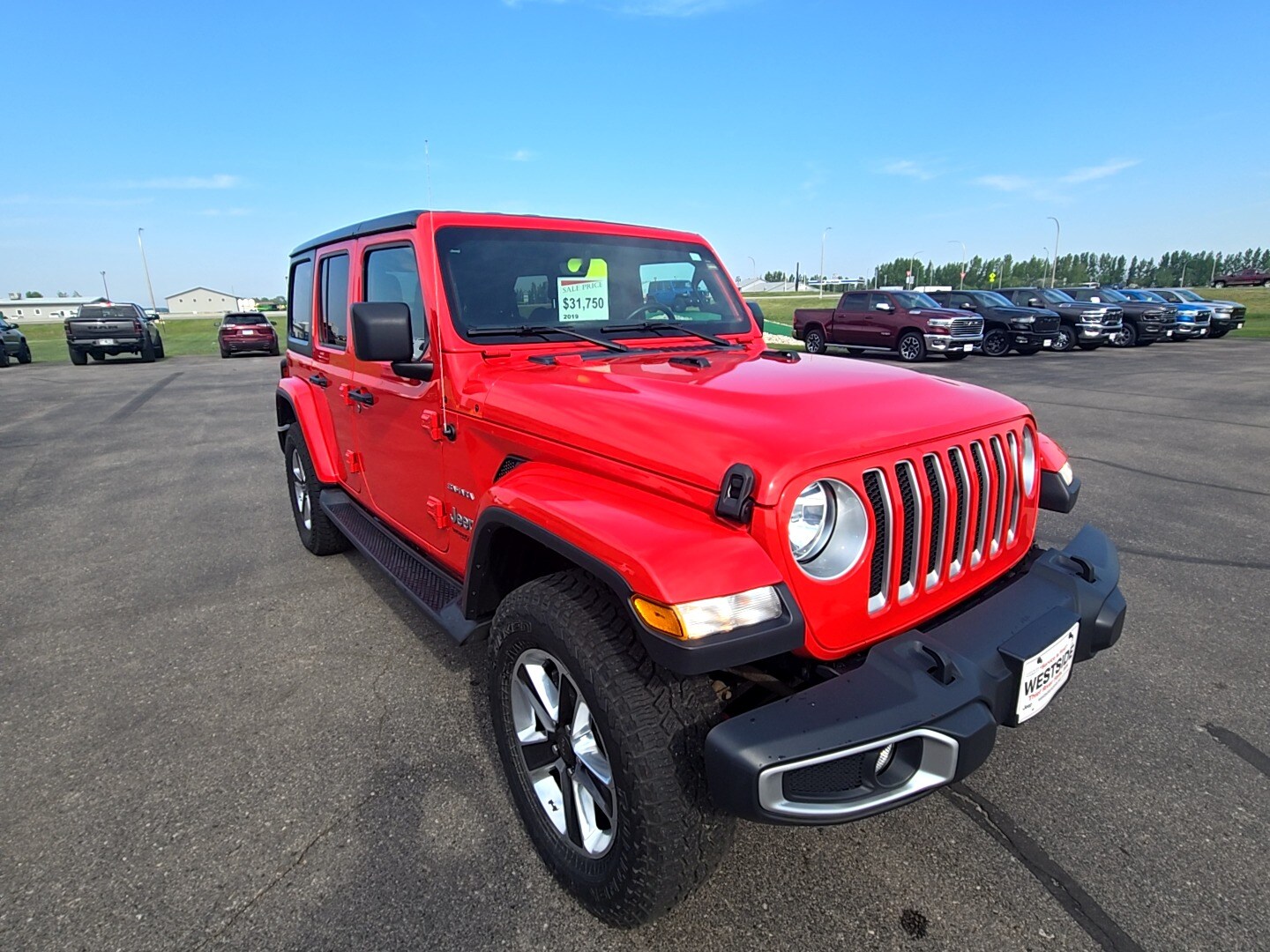 2019 Jeep Wrangler Unlimited Sahara photo 3