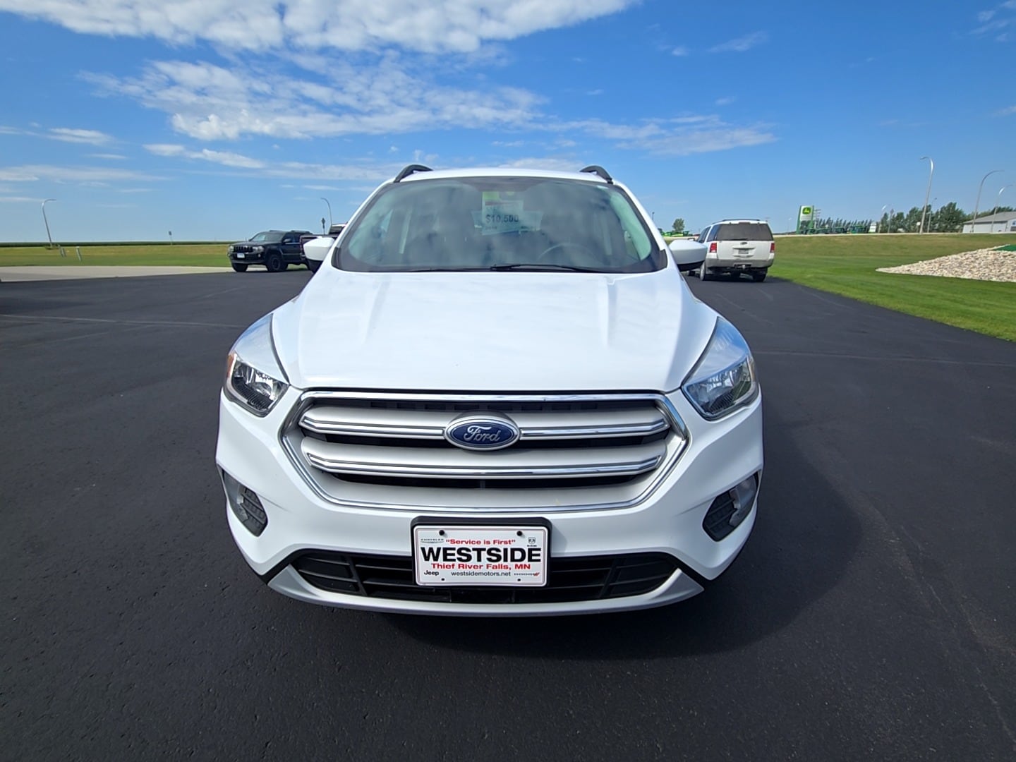 Used 2018 Ford Escape SE with VIN 1FMCU0GD4JUB75092 for sale in Thief River Falls, Minnesota