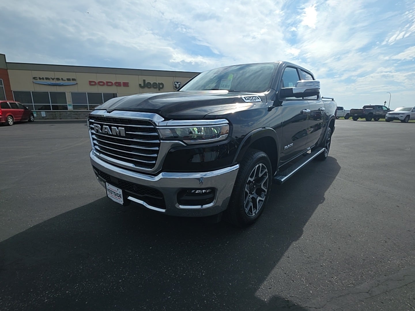 2025 RAM 1500 Pickup Laramie