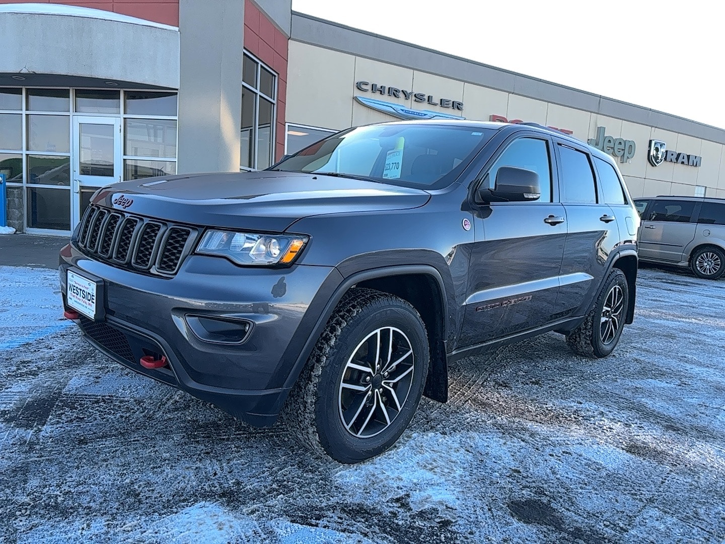 2020 Jeep Grand Cherokee Trailhawk's photo